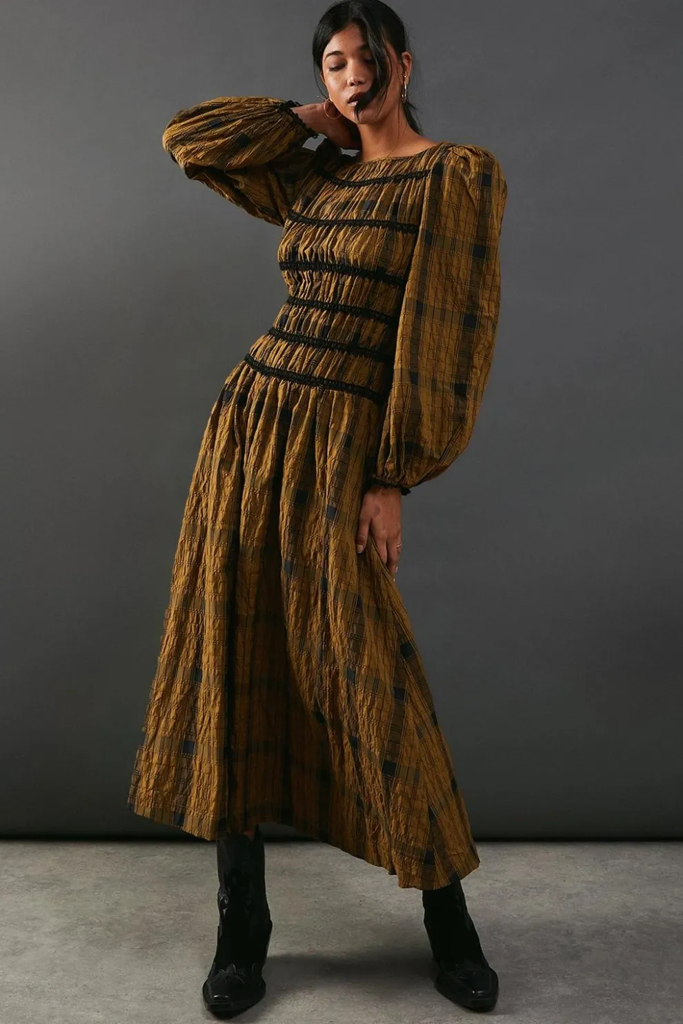 Shirred Bodice Check Midaxi Dress | Nasty Gal