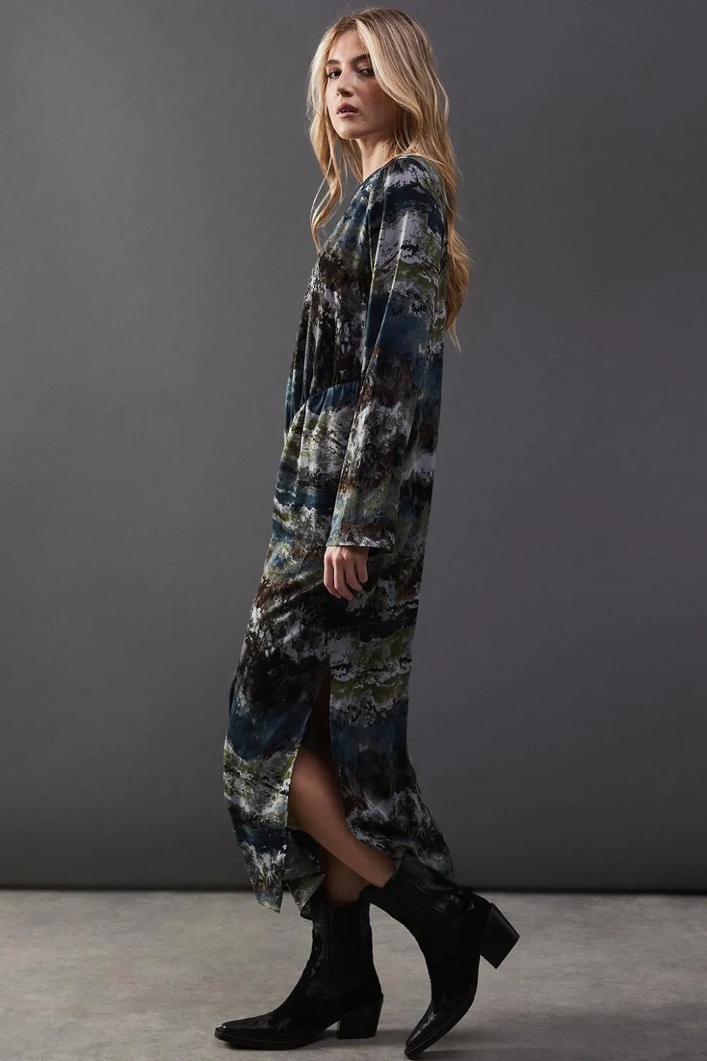 Print Satin Gathered Side Column Midi Dress | Nasty Gal