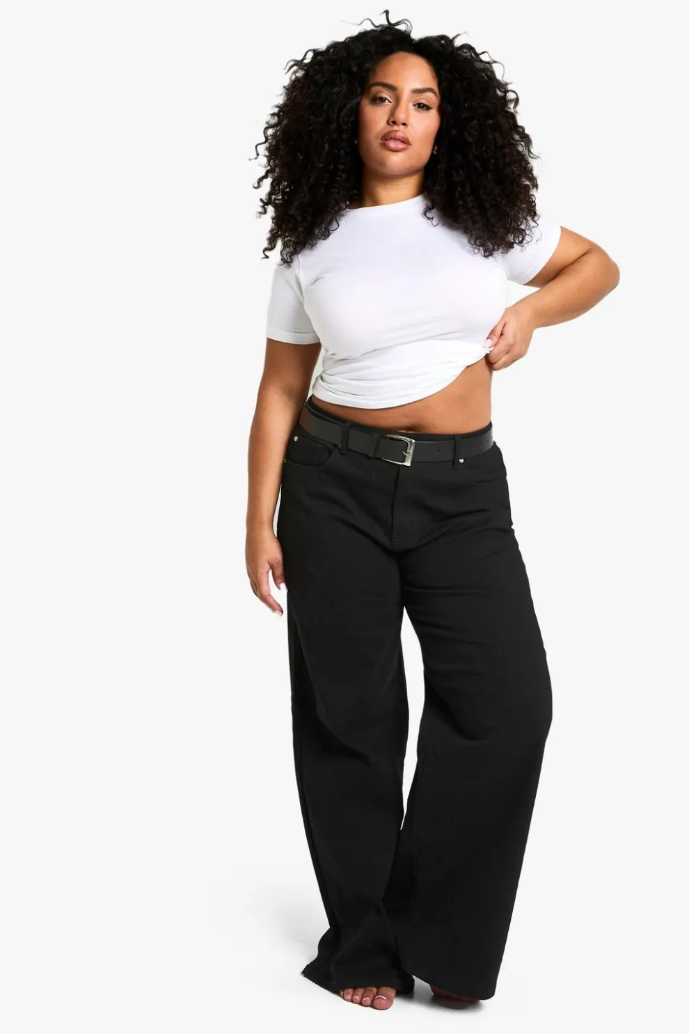 The Plus Mid Waist Wide Leg Jean | Nasty Gal