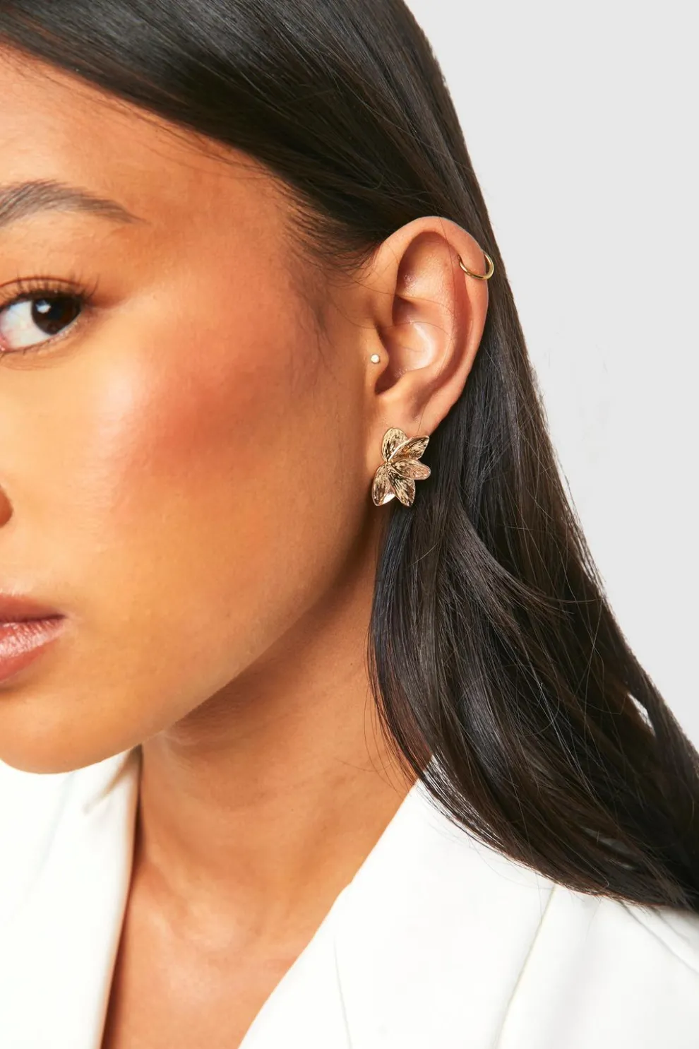 Floral Delicate Earrings | Nasty Gal