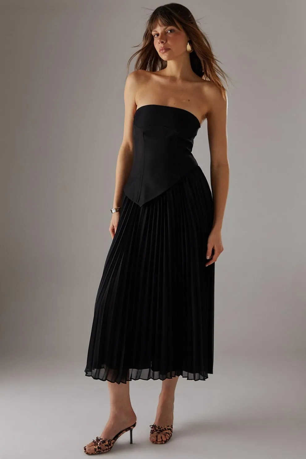 Bandeau Bodice Pleated Chiffon Midi Dress | Nasty Gal