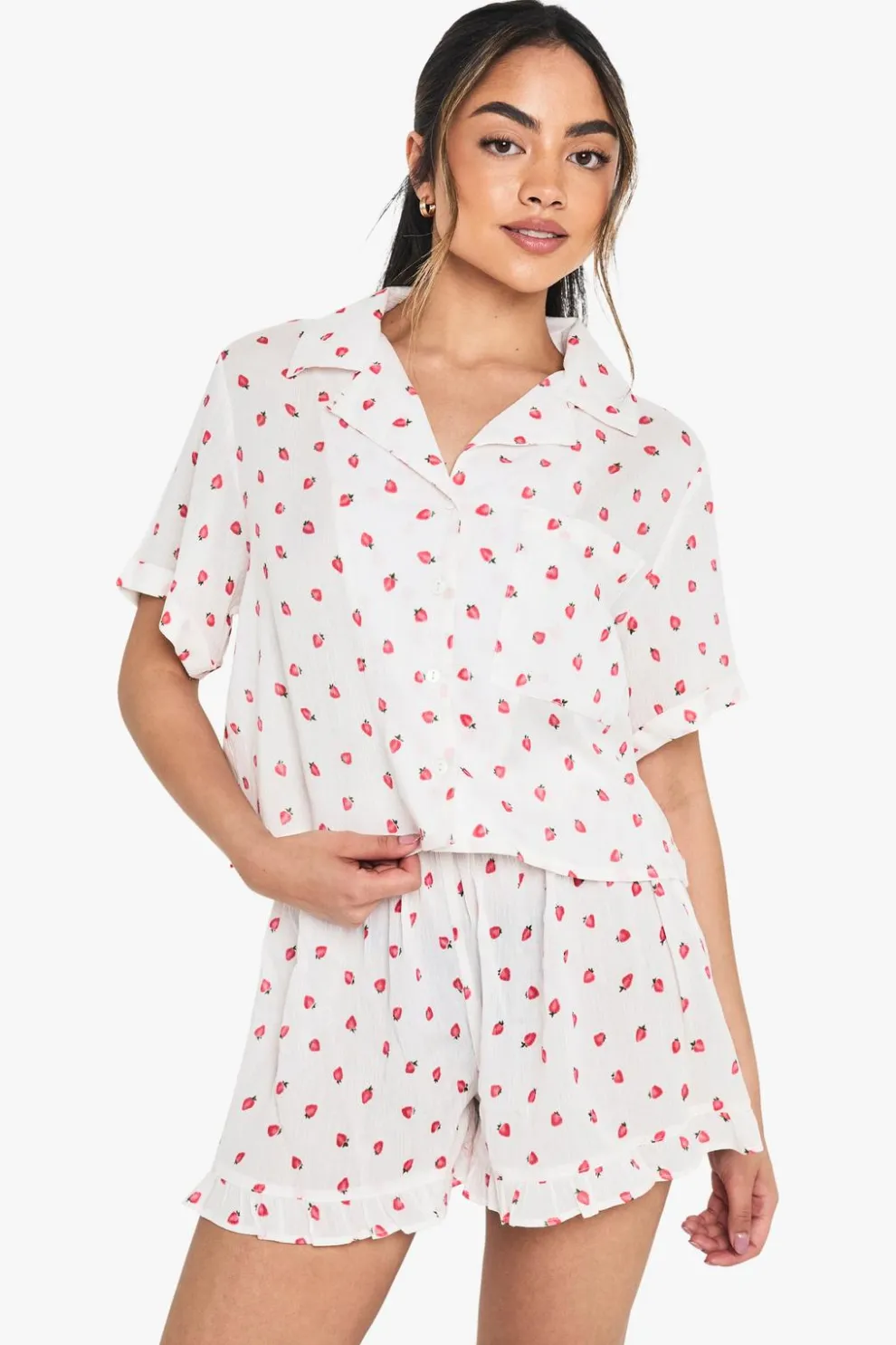 Cheesecloth Strawberry Print Boxy Short Sleeve Shirt & Shorts Pyjama Set | Nasty Gal