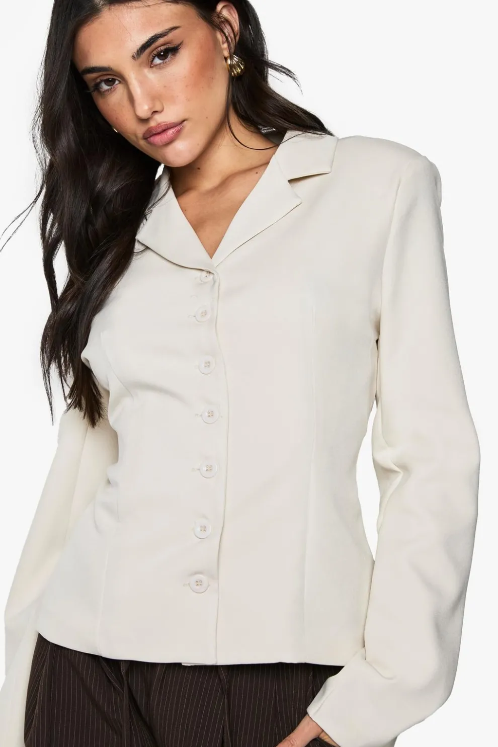 Button Detail Fitted Cinched Blazer | Nasty Gal