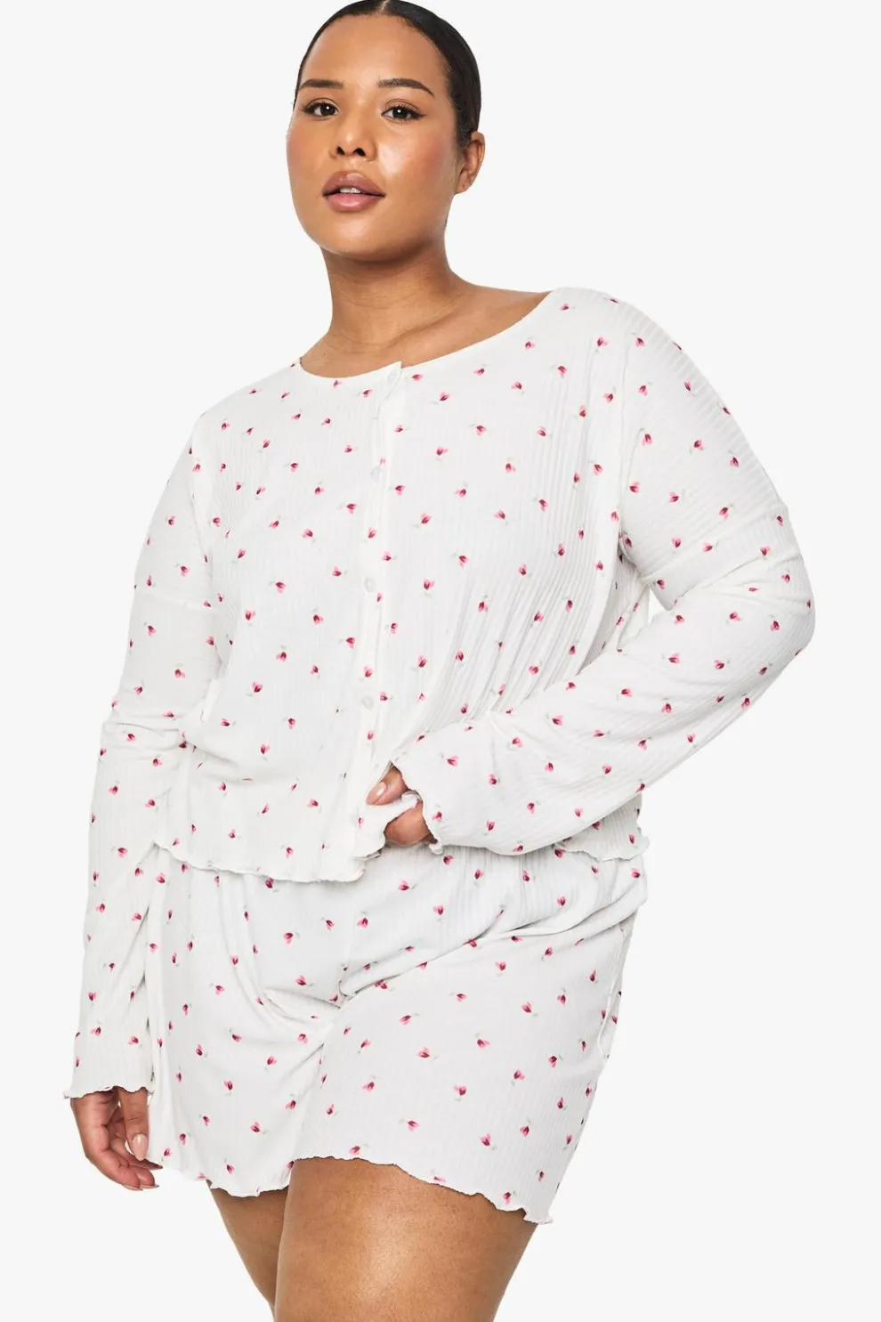 PLUS RIB FLORAL BUTTON DOWN TOP & SHORT PJ SET | Nasty Gal