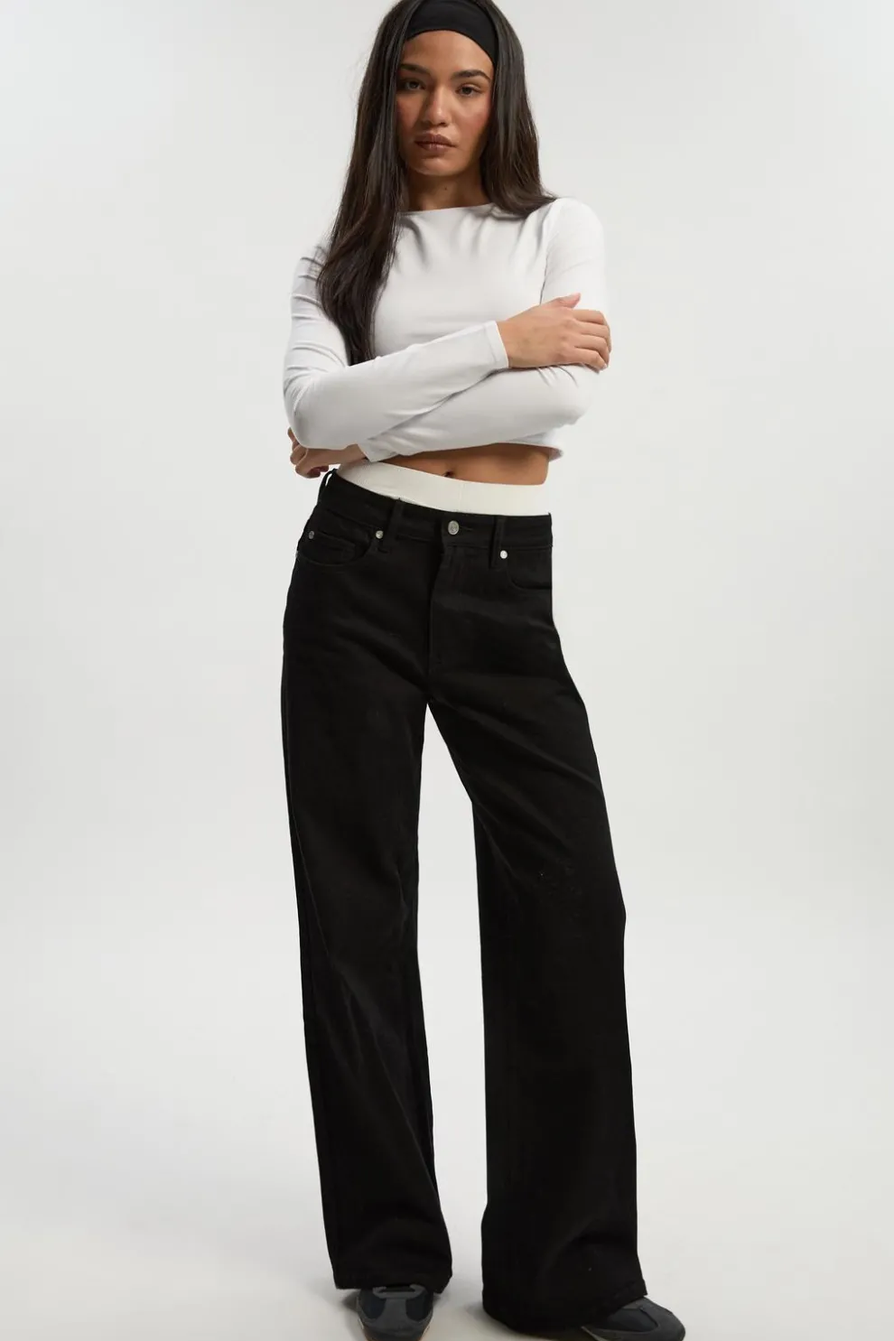 The Mid Waist Wide Leg Jean | Nasty Gal