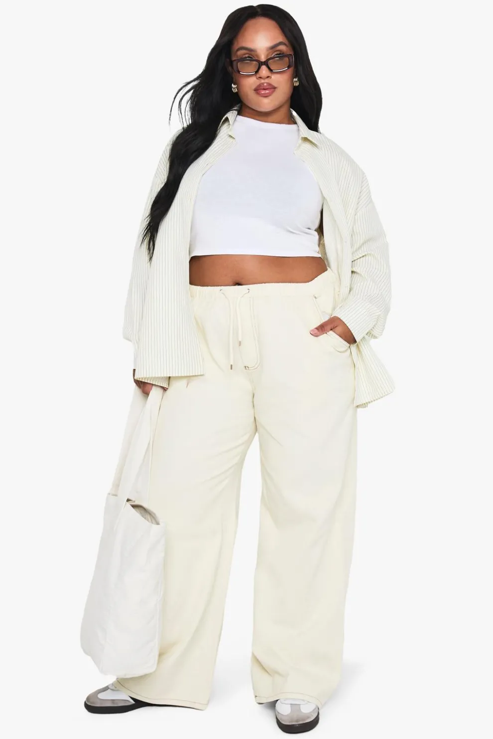Plus Drawstring Wide Leg Jeans | Nasty Gal