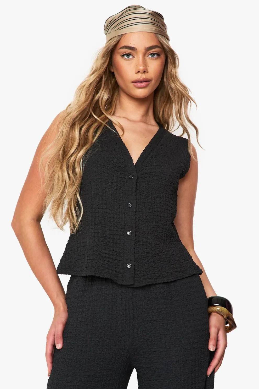 Textured Button Through Sleeveless Top | Nasty Gal