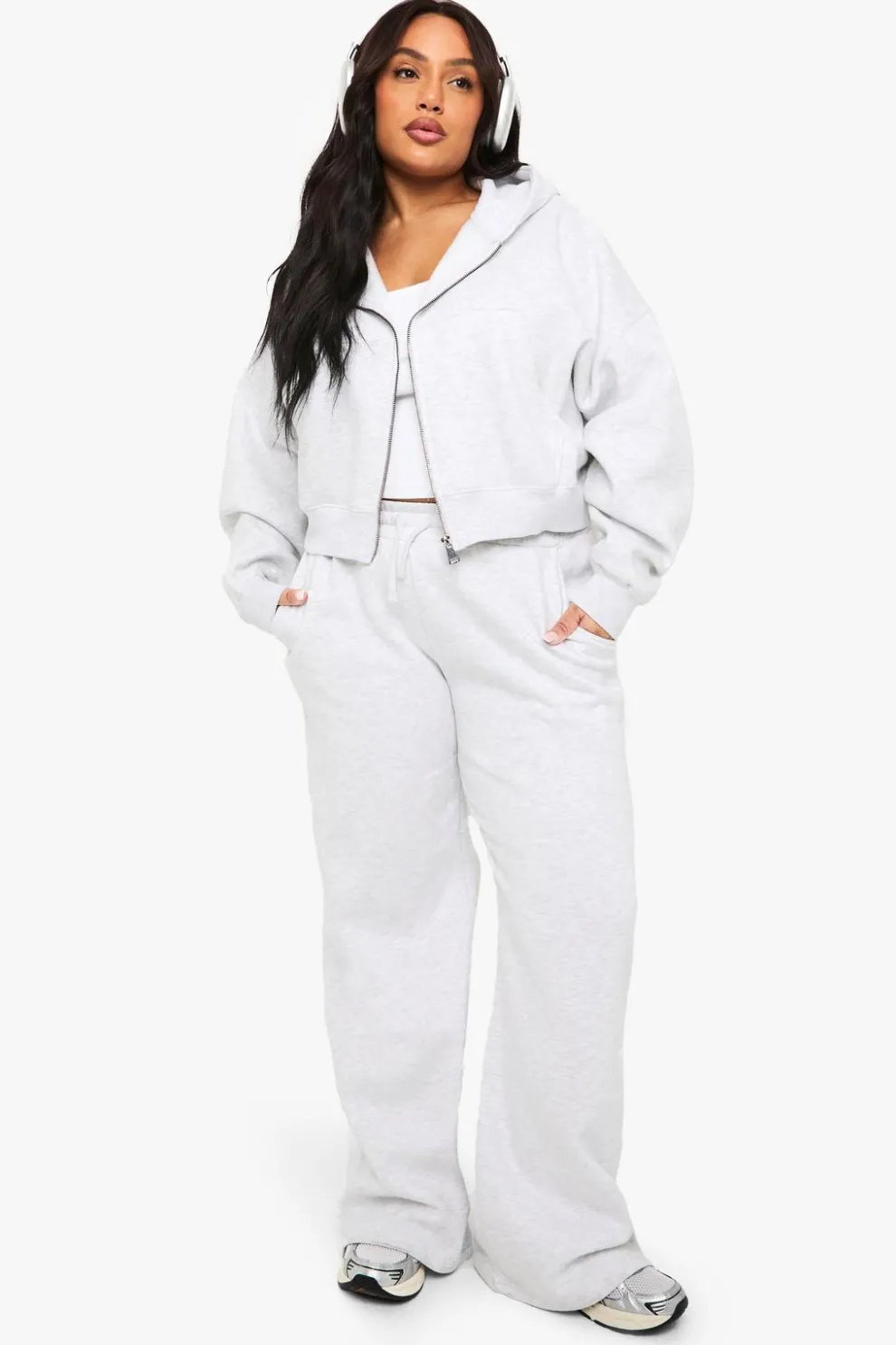 Plus Long Drawcord Wide Leg Joggers | Nasty Gal