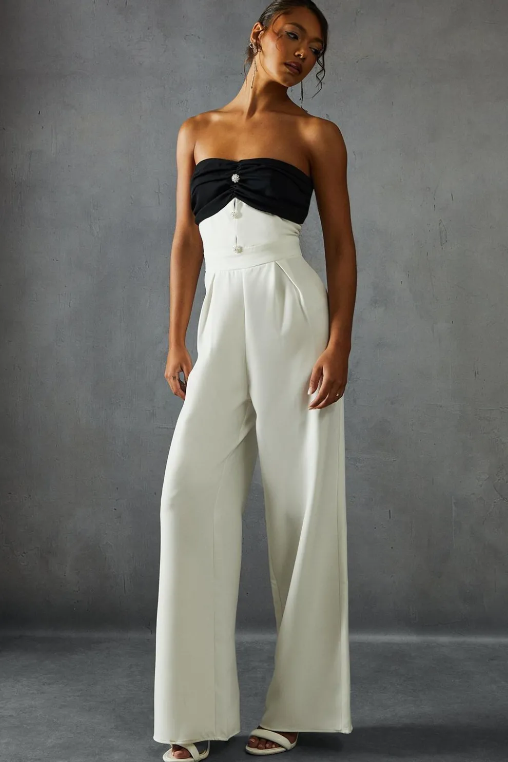 Contrast Bust Pearl Button Straight Leg Jumpsuit | Nasty Gal