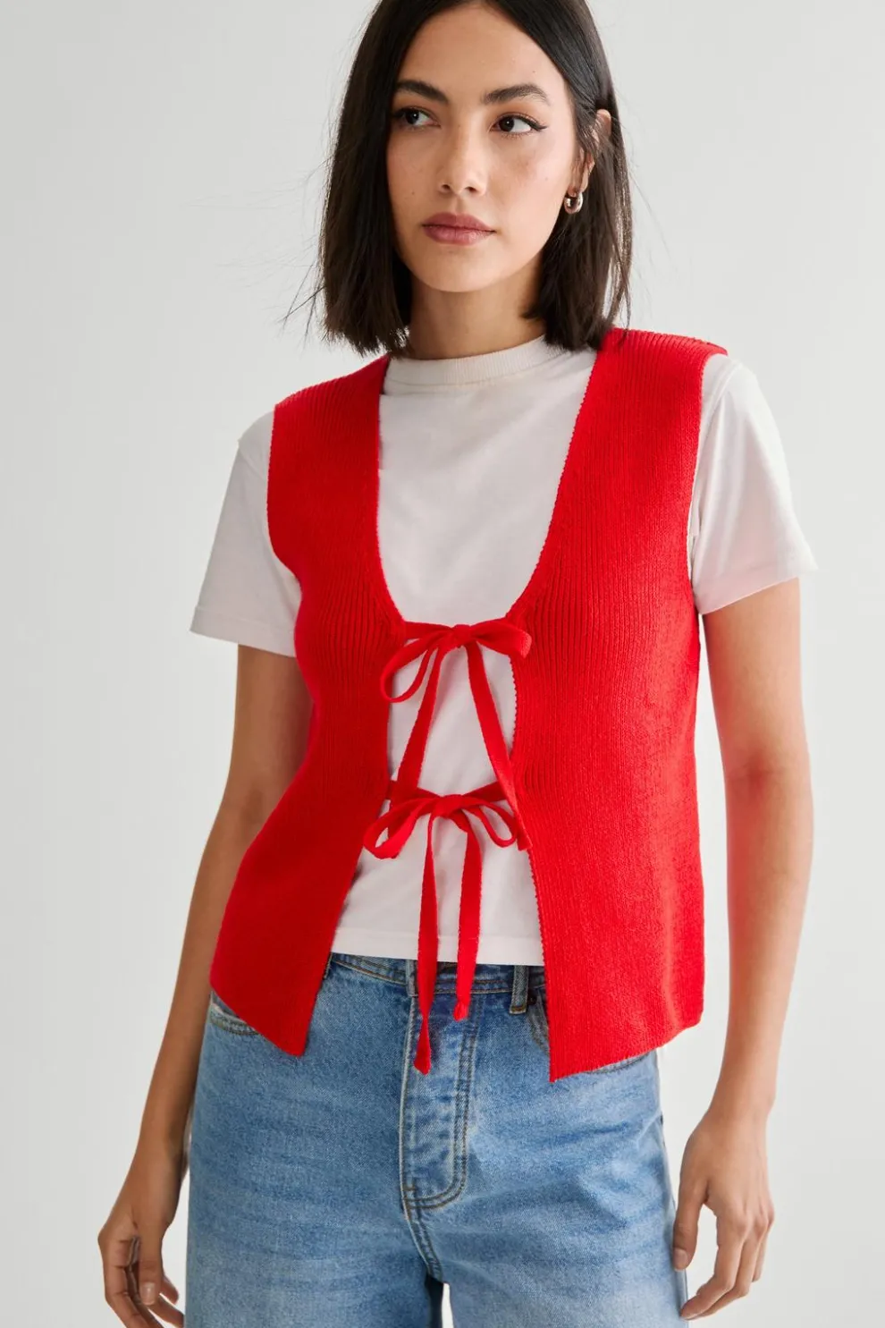 Knitted Tie Front Vest | Nasty Gal