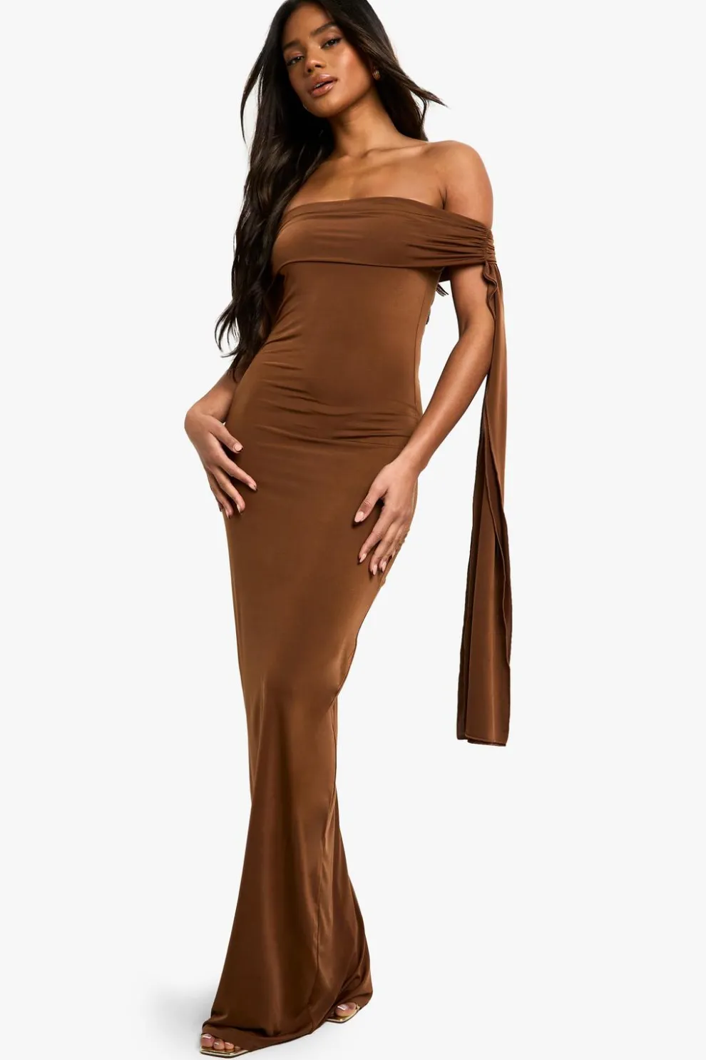 Twist Detail Off Shoulder Drape Maxi Dress | Nasty Gal