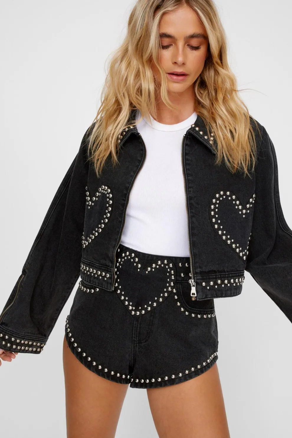 Heart Studded Cropped Denim Jacket | Nasty Gal