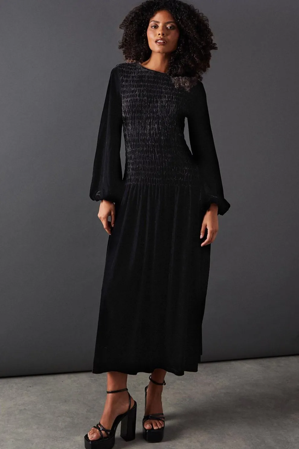 Velvet Ruched Body Puff Sleeve Midi Dress | Nasty Gal