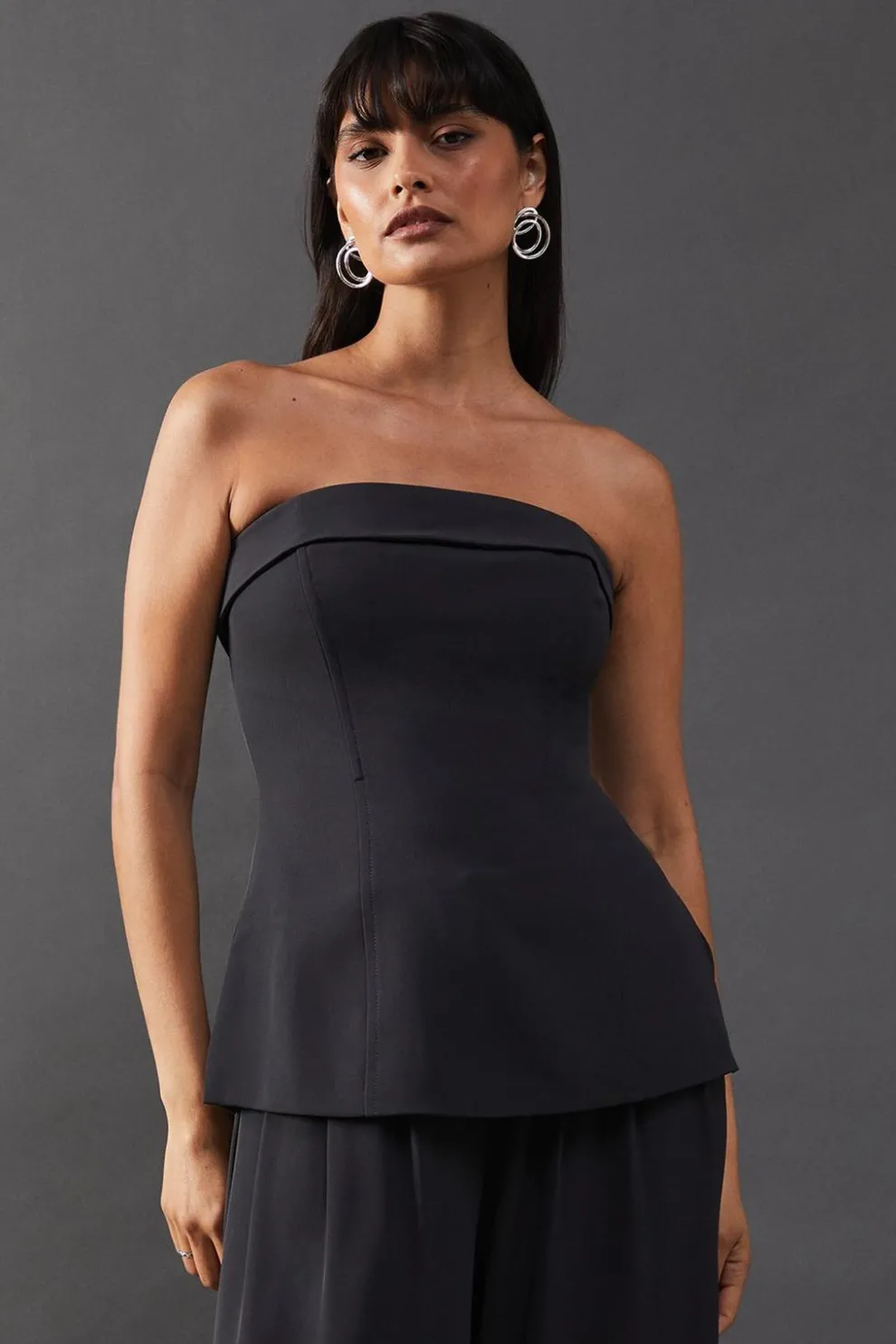 Tailored Fold Edge Bandeau Top | Nasty Gal