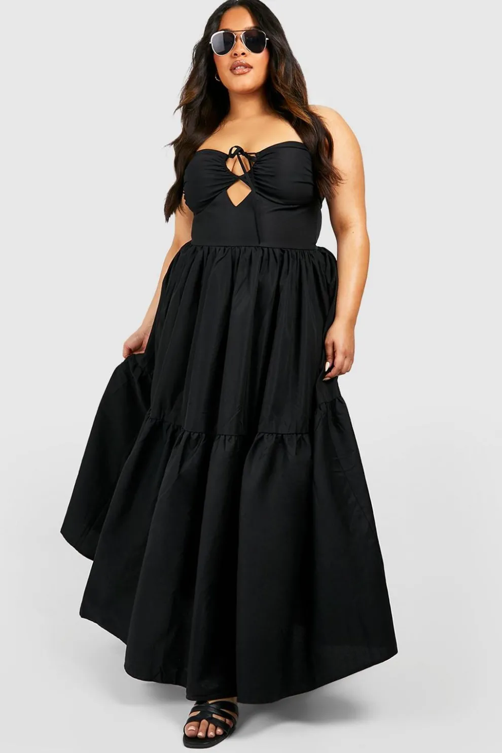 Plus Woven Halterneck Maxi Dress | Nasty Gal