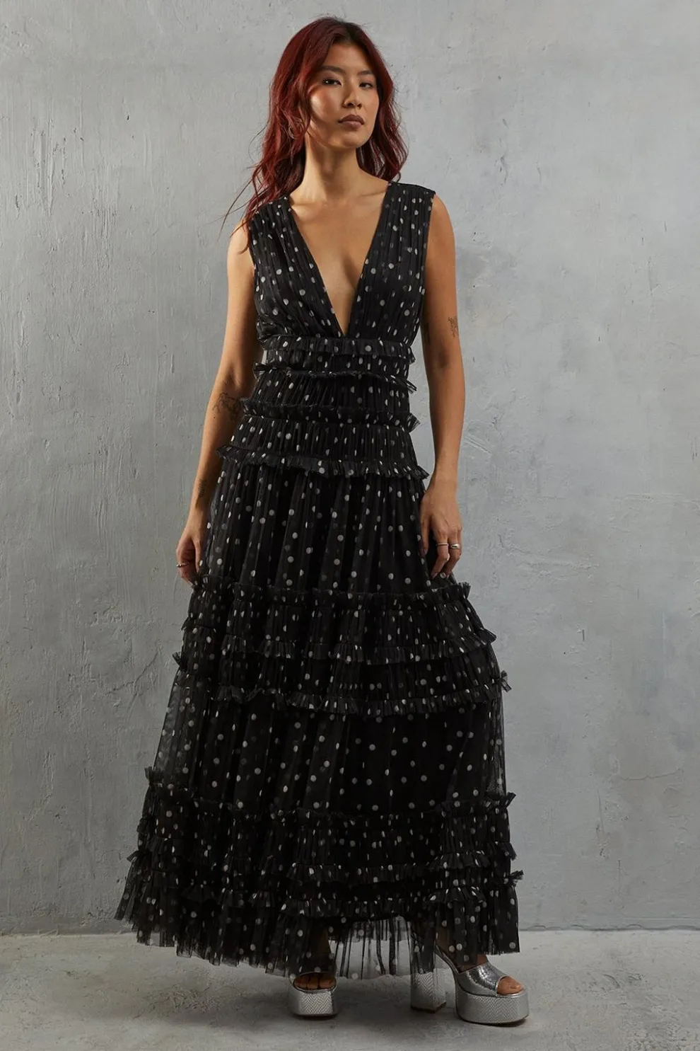 Tulle Spot Sleeveless Plunge Neck Gathered Waist Tier Maxi Dress | Nasty Gal